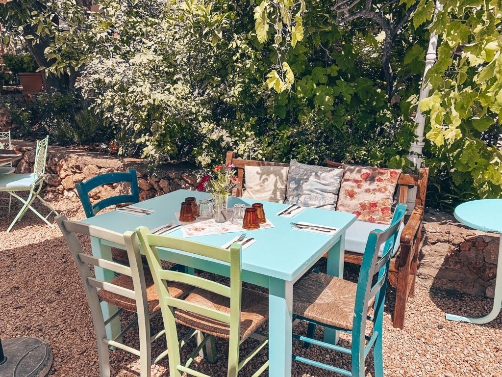 La Paloma Cafe & Restaurant san Lorenzo Ibiza Hippie Flair