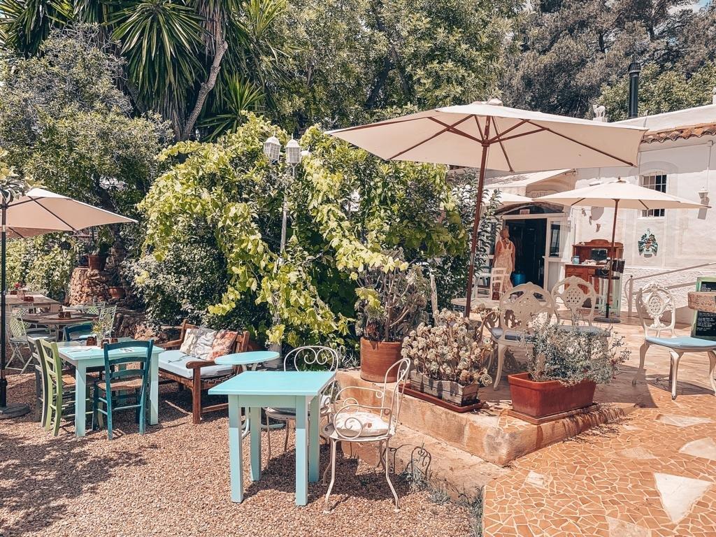 La Paloma Cafe & Restaurant san Lorenzo Ibiza Garten Terasse