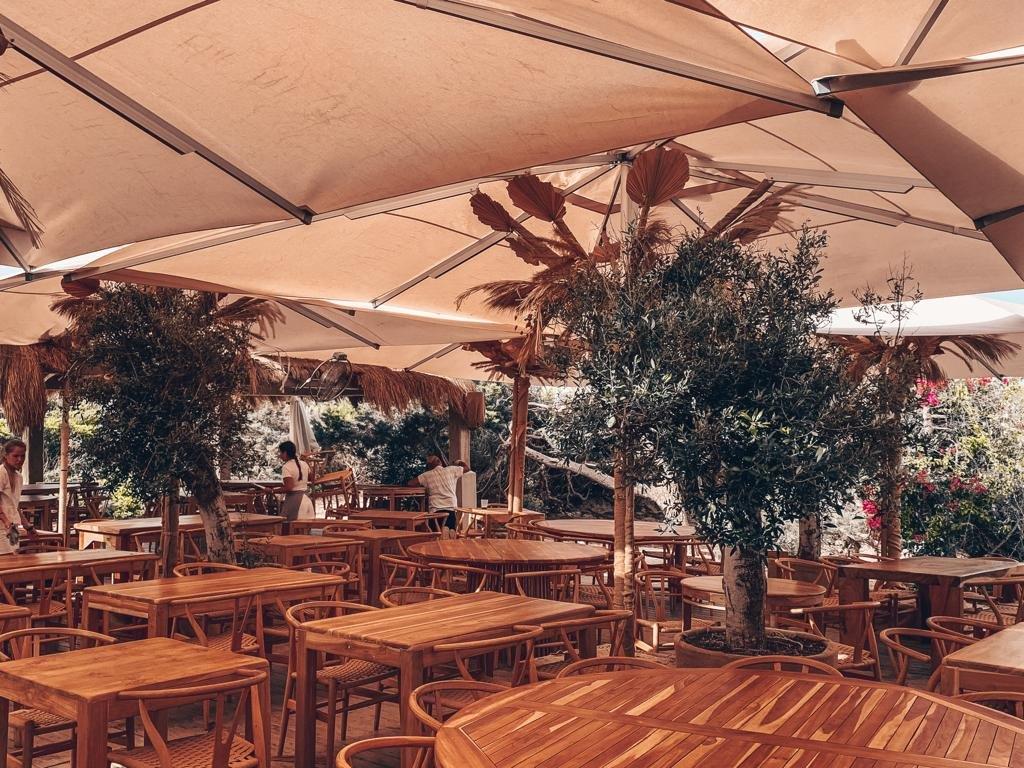 El Chiringuito Ibiza Cavallet Beach Restaurant