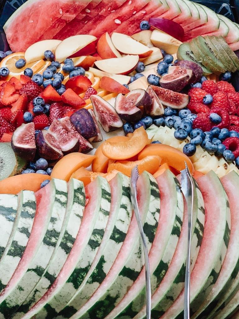Boho Hotel Jufenalm Frühstück frisches Obst