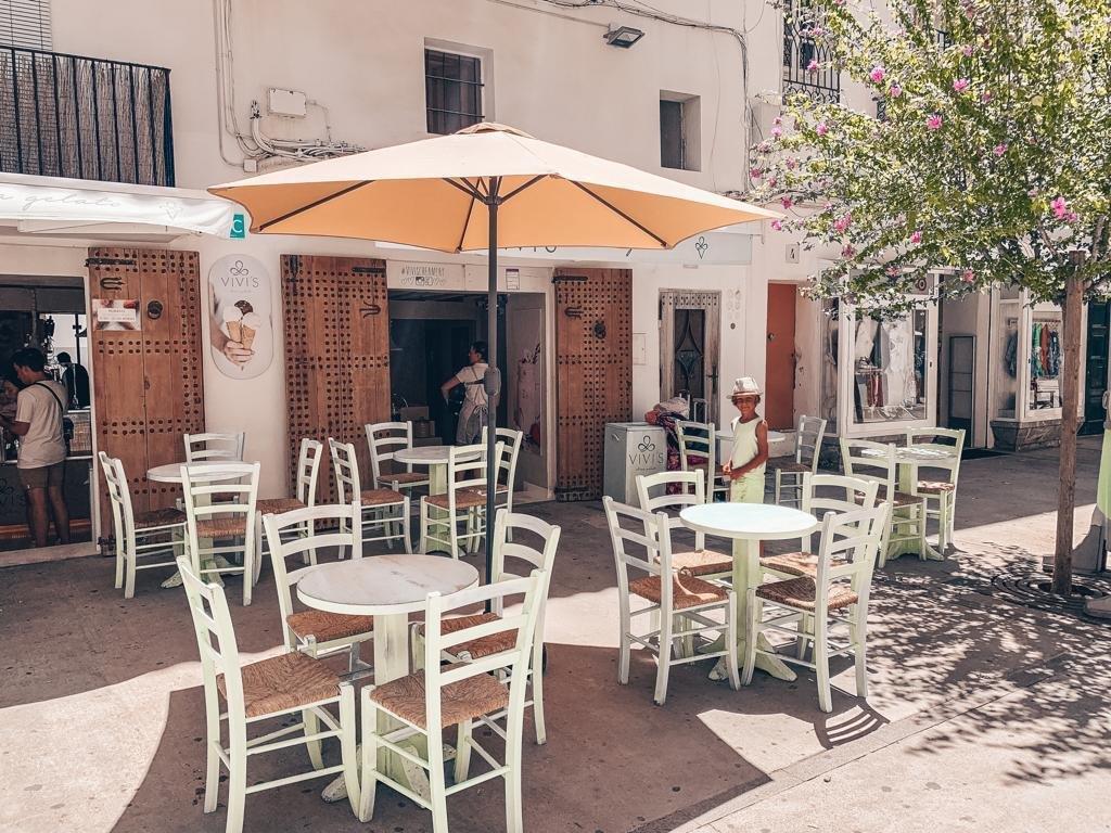 Viivi's Creamery Ibiza Stadt Terrasse