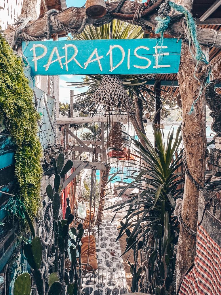 Nusa Ceningan Sea Breeze Beach Club