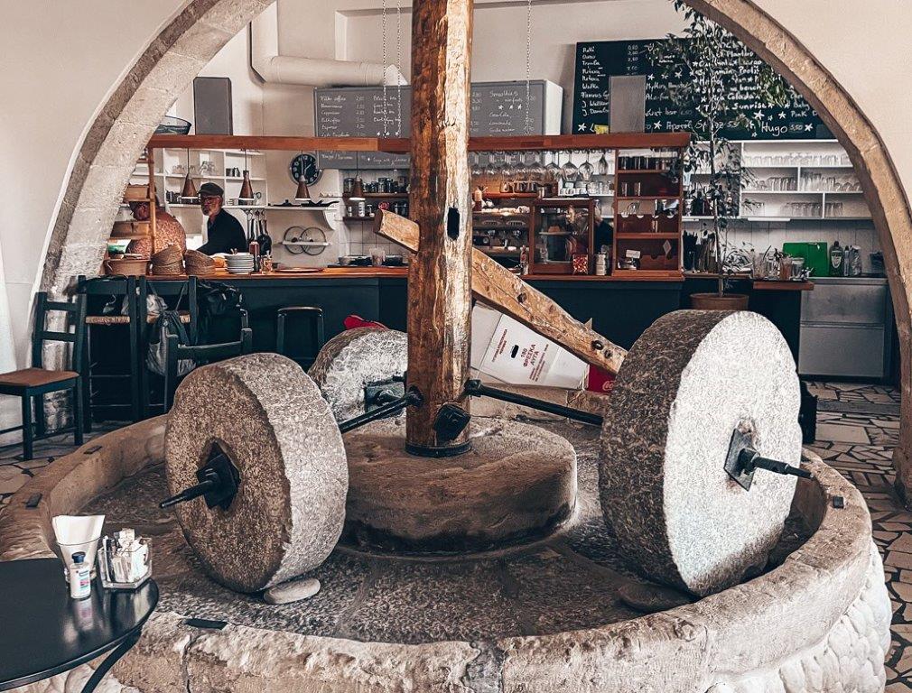 Onira Traumfabrik - Pitsidia Kreta Crete Restaurant