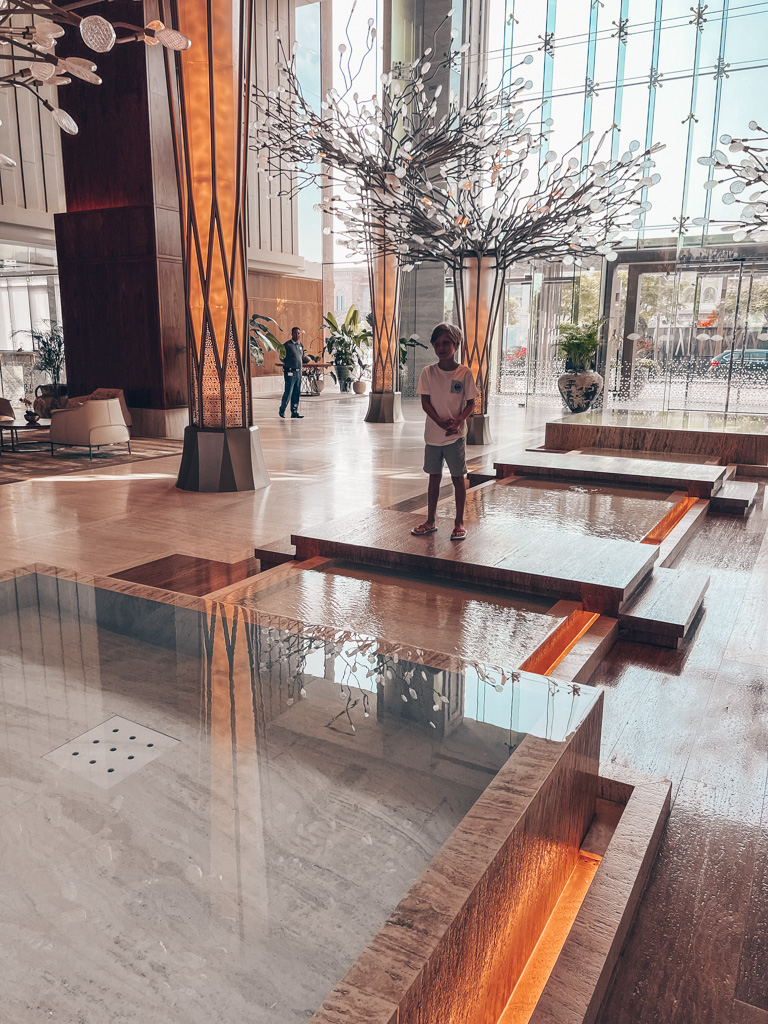 Dubai Mandarin Oriental Lobby