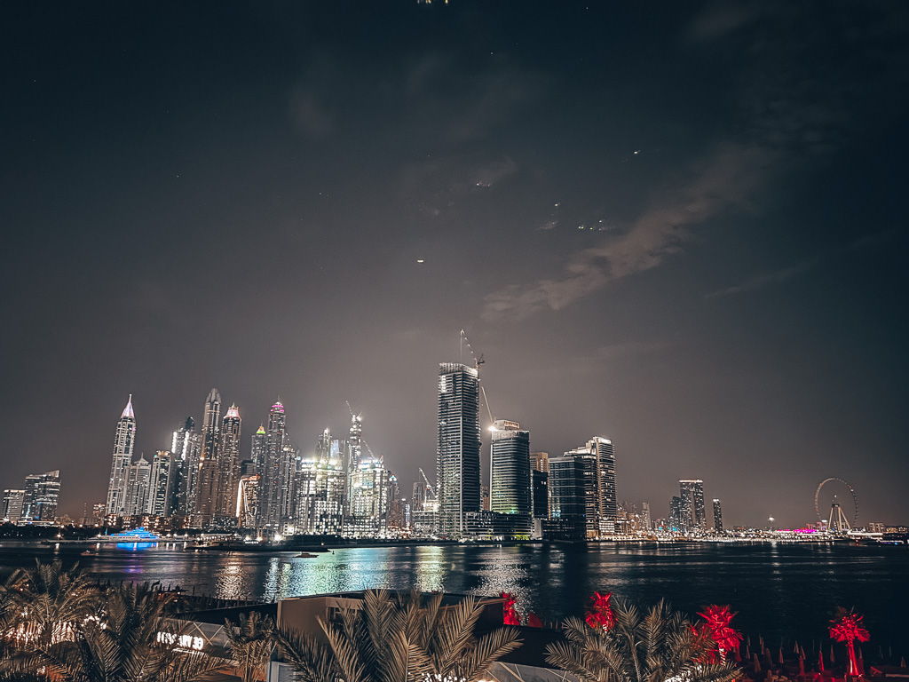 Radisson Beach The Palm Jumeirah Dubai Palm West Beach