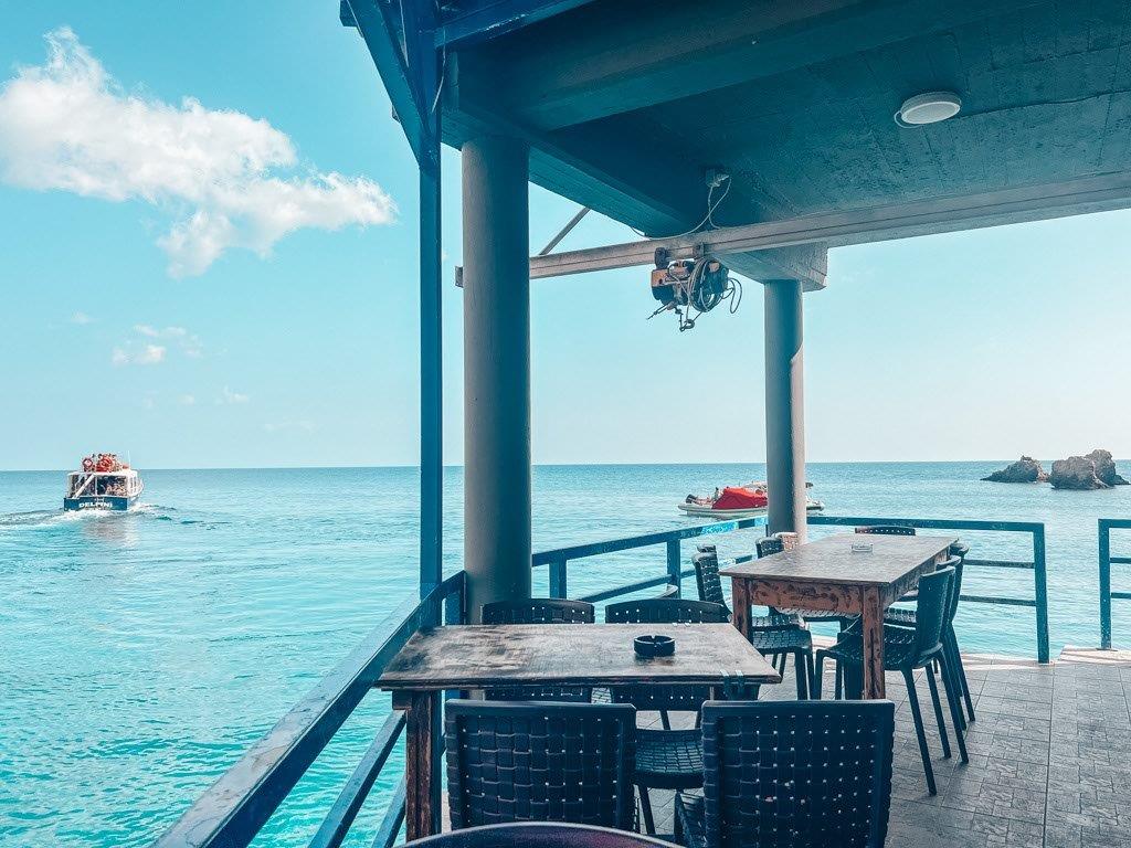 Glyka Nera Taverna - Sweetwater Beach PKreta Crete Restaurants