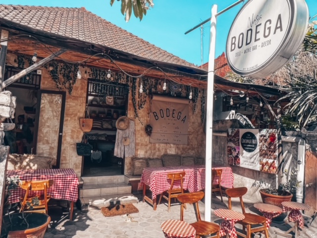 Nusa Lembongan Nusa Bodega Restaurant