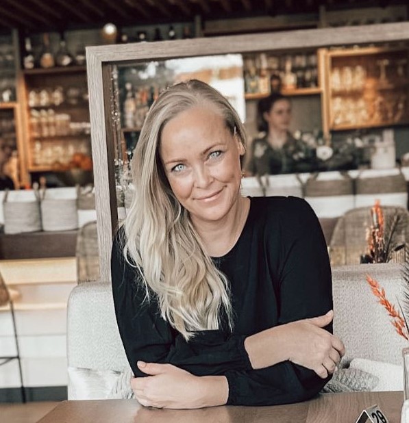 Portrait, Boho travel blog, Introduction