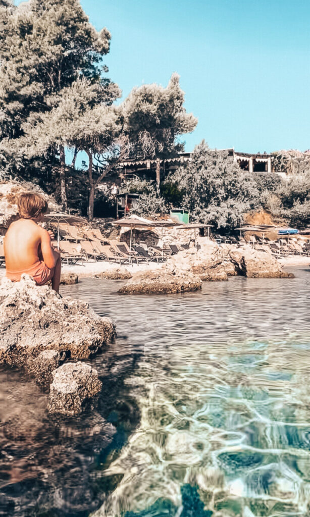 Antony Quinn Bay