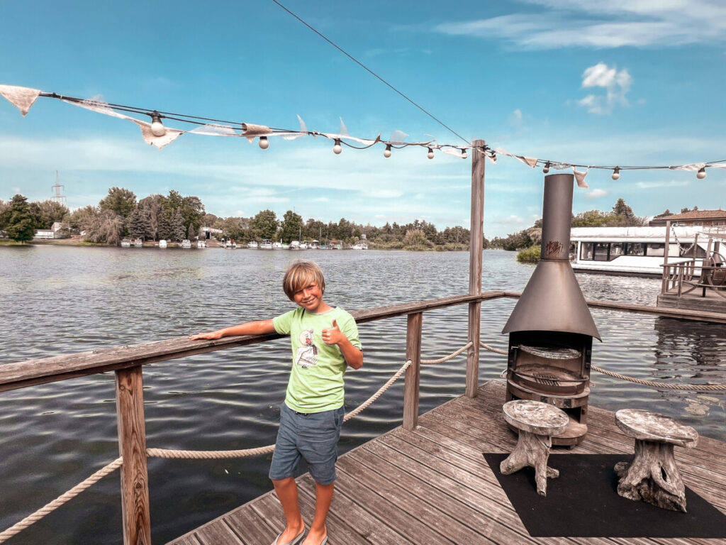 Dein Lieblingsplatz in Parey Schwimmendes Iglu
