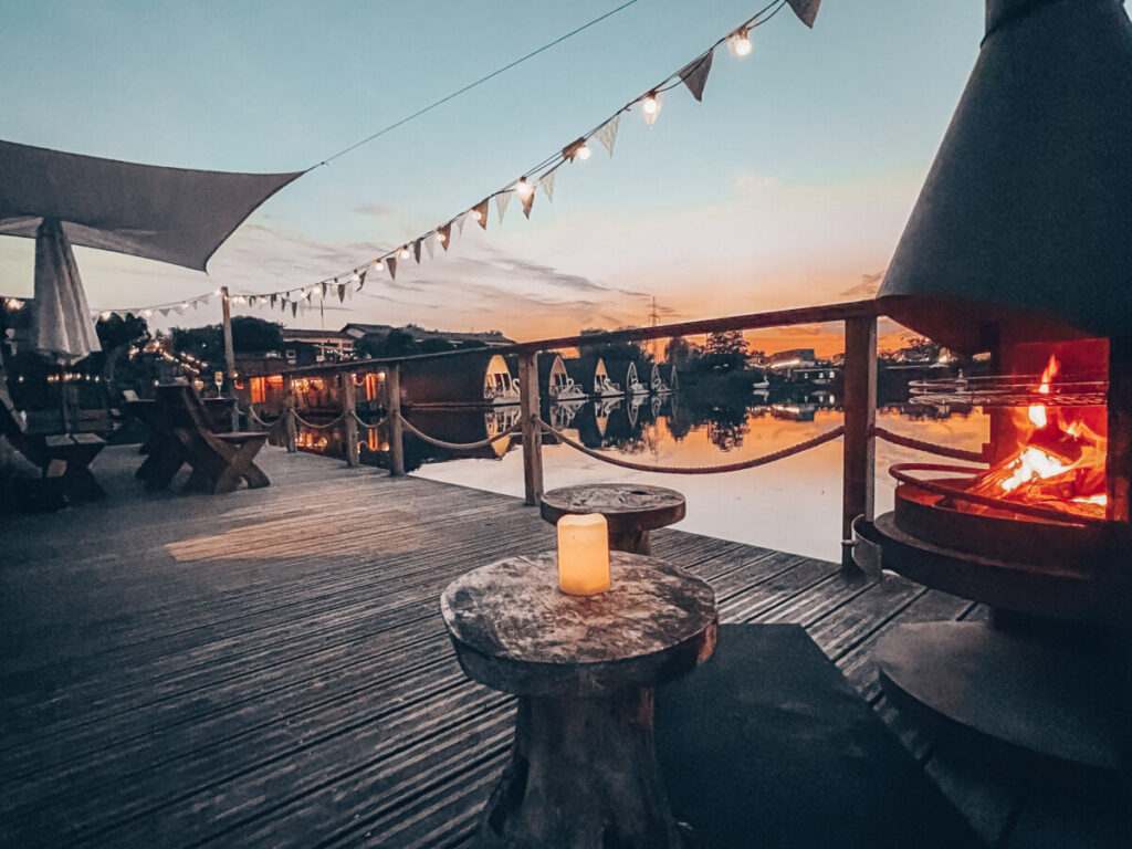 Dein Lieblingsplatz in Parey Schwimmendes Iglu