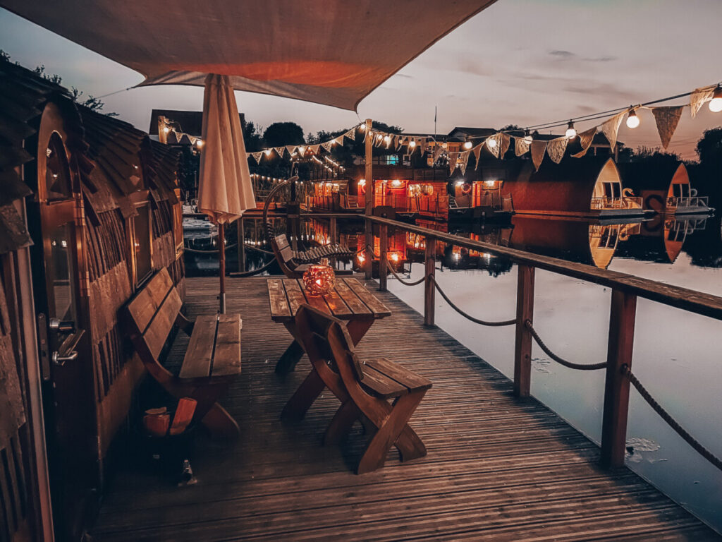 Dein Lieblingsplatz in Parey Schwimmendes Iglu