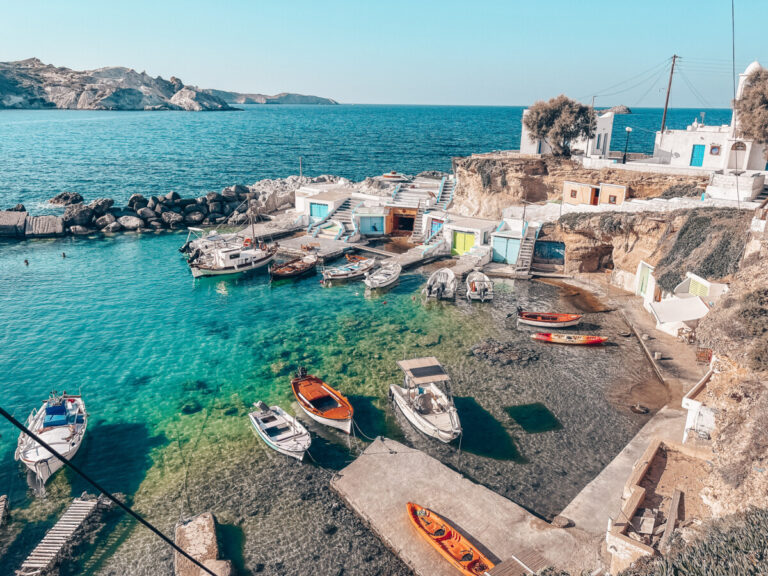 Milos Highlights: Top travel tips for your perfect island getaway