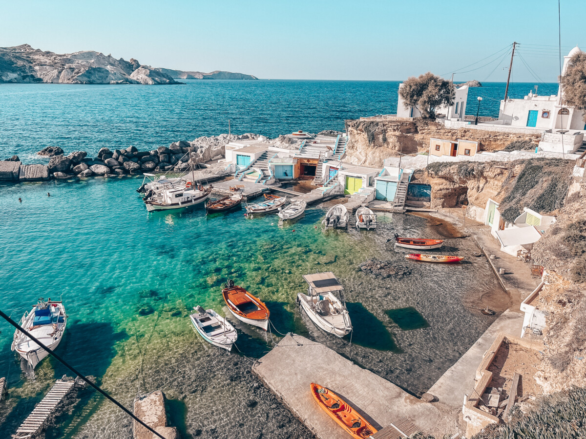 Milos Highlights: Top travel tips for your perfect island getaway