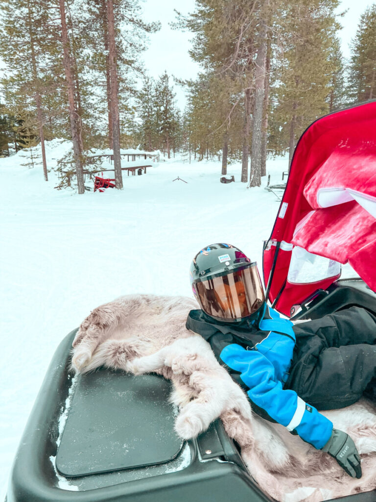 Finnland Schneemobil