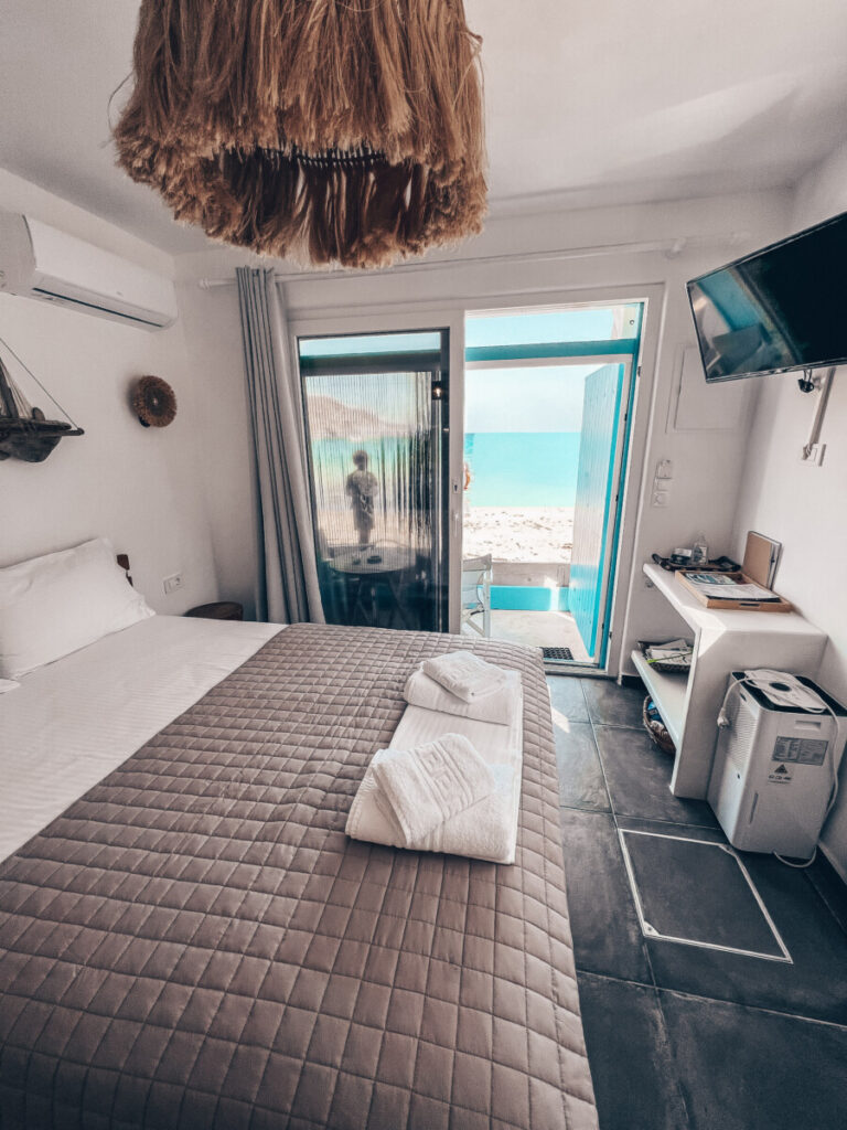 Blu Intenso Boat House