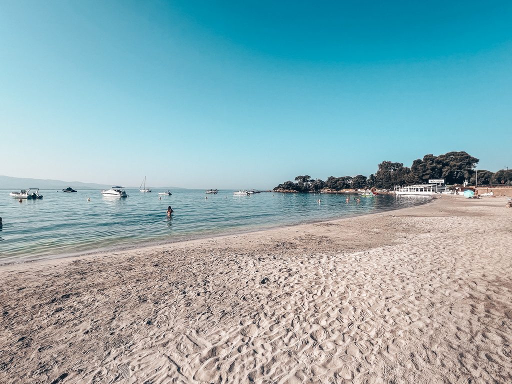 KOS Beach Club Ajaccio